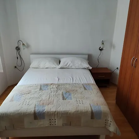 Apartment Marijan Veli Rat